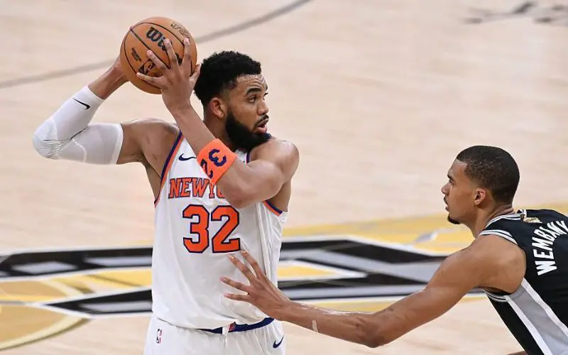 Knicks vs Spurs.jpg